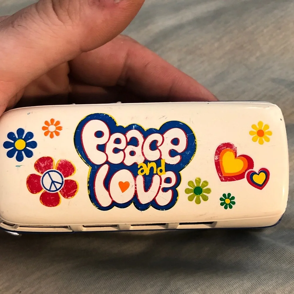 Flower Power Volkswagen Van - 1:32 Pull Back Action